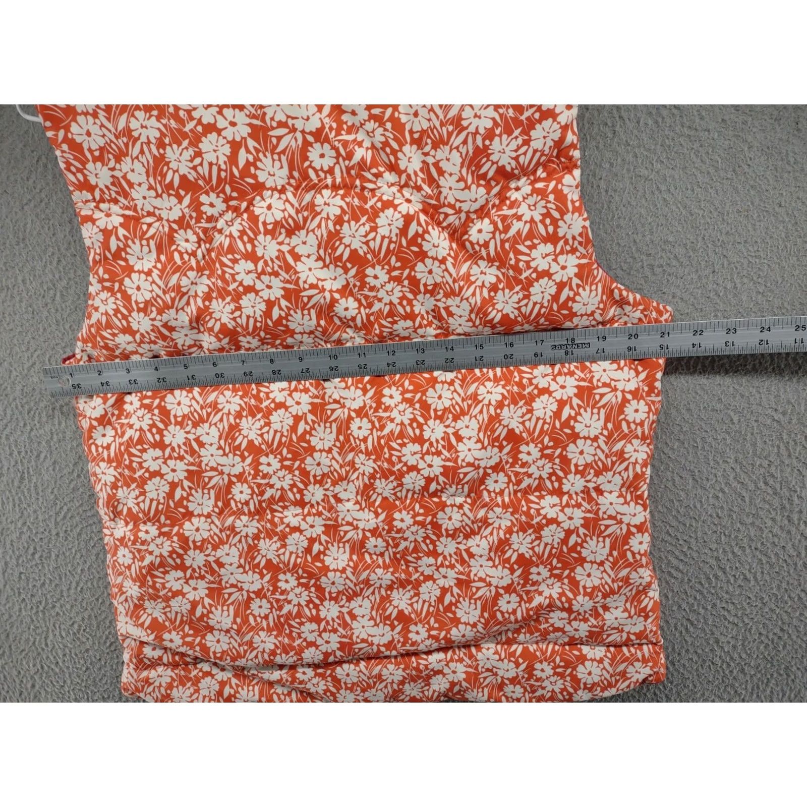 American Eagle Outfitters American Eagle Reversible Puffer Quilt Puff Floral Snap Vest Orange Full Zip Shirt Womens M Multicolor 90s? Size M / US 6-8 / IT 42-44 - 5 Thumbnail