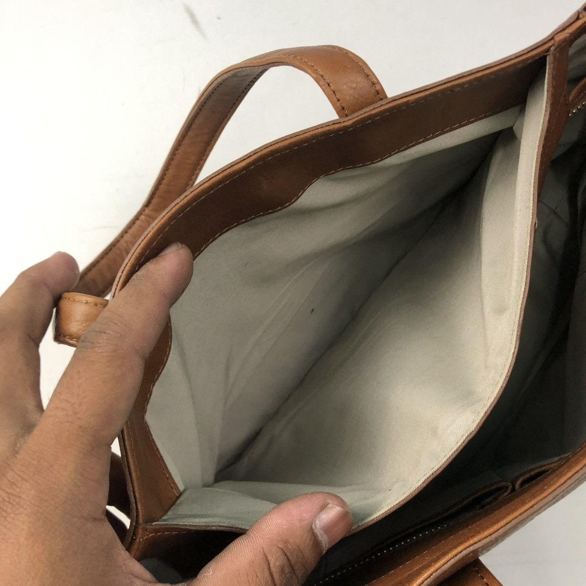 Katharine Hamnett London ‼️YES‼️ MARGARET HOWELL IDEA LEATHER TOTE BAG Size ONE SIZE - 6 Thumbnail