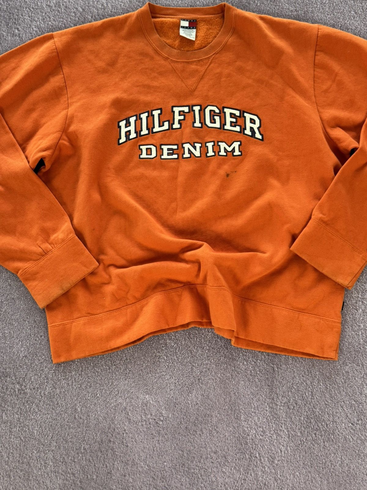Tommy Hilfiger Tommy Hilfiger Denim Vintage Big Logo Bright Sweatshirt Size US XXL / EU 58 / 5 - 3 Thumbnail