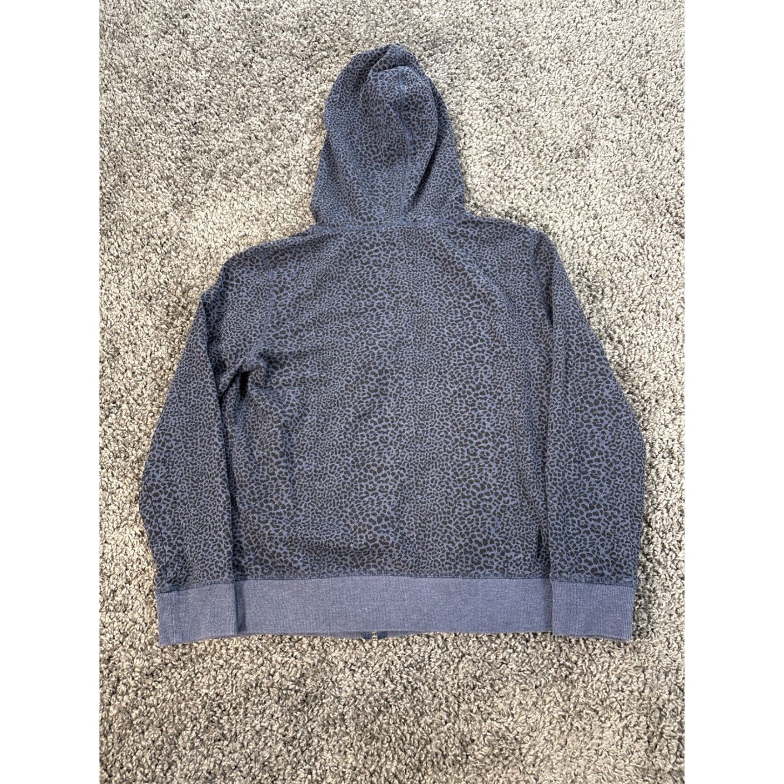 Victoria's Secret Victoria’s Secret Hoodie Womens Medium Blue Cheetah Full Zip Fleece Y2K Oversized Crew Neck Activewear Winter Size M / US 6-8 / IT 42-44 - 5 Thumbnail
