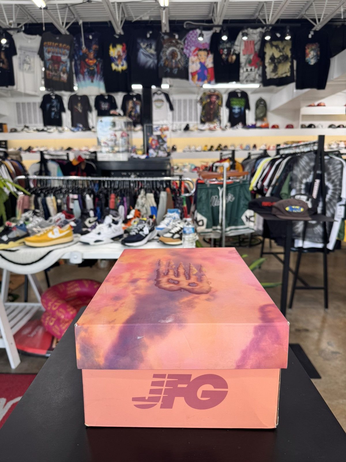 New Balance New Balance 9060 Joe Freshgood Cookie Pink Size 10 (2022) Size US 10 / EU 43 - 14 Thumbnail