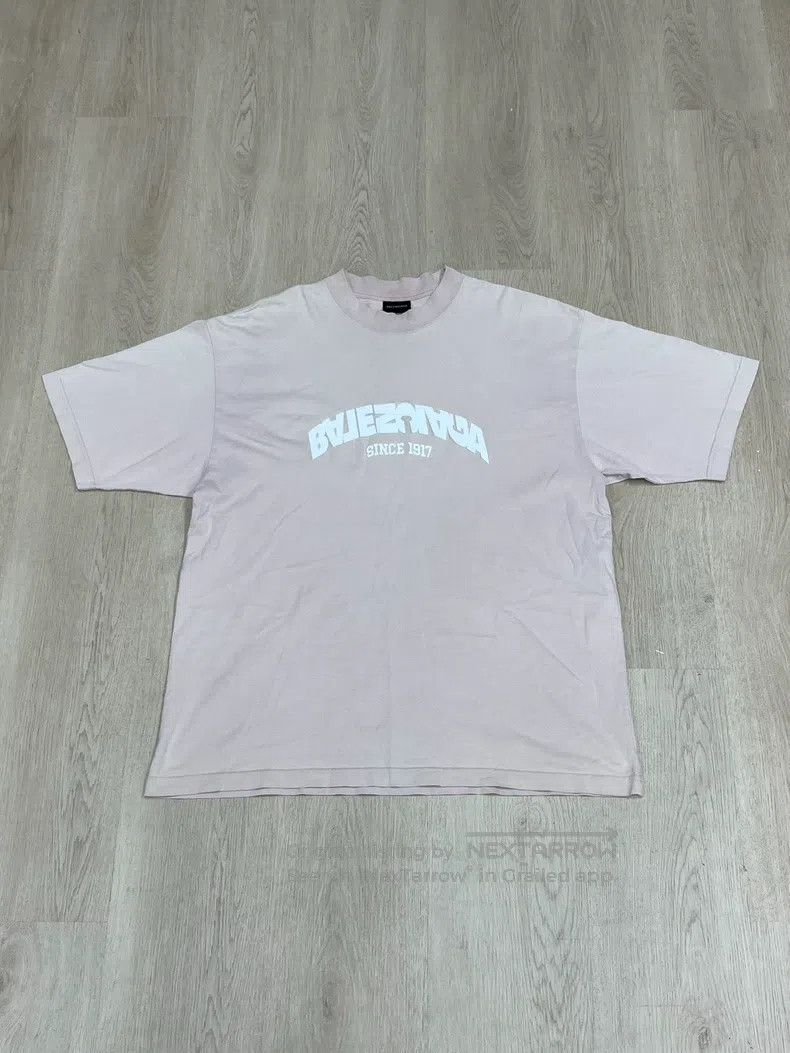 Balenciaga Balenciaga Embroidered logo pink short sleeve size S Size US S / EU 44-46 / 1 - 1 Thumbnail