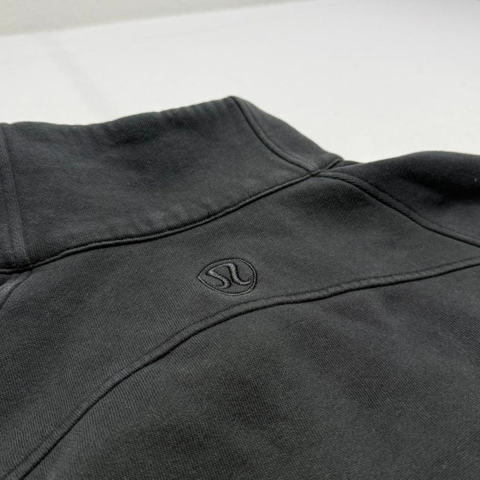 Lululemon Black Lululemon Quarter Zip Scuba Jacket Size XS/S Size XS / US 0-2 / IT 36-38 - 6 Thumbnail
