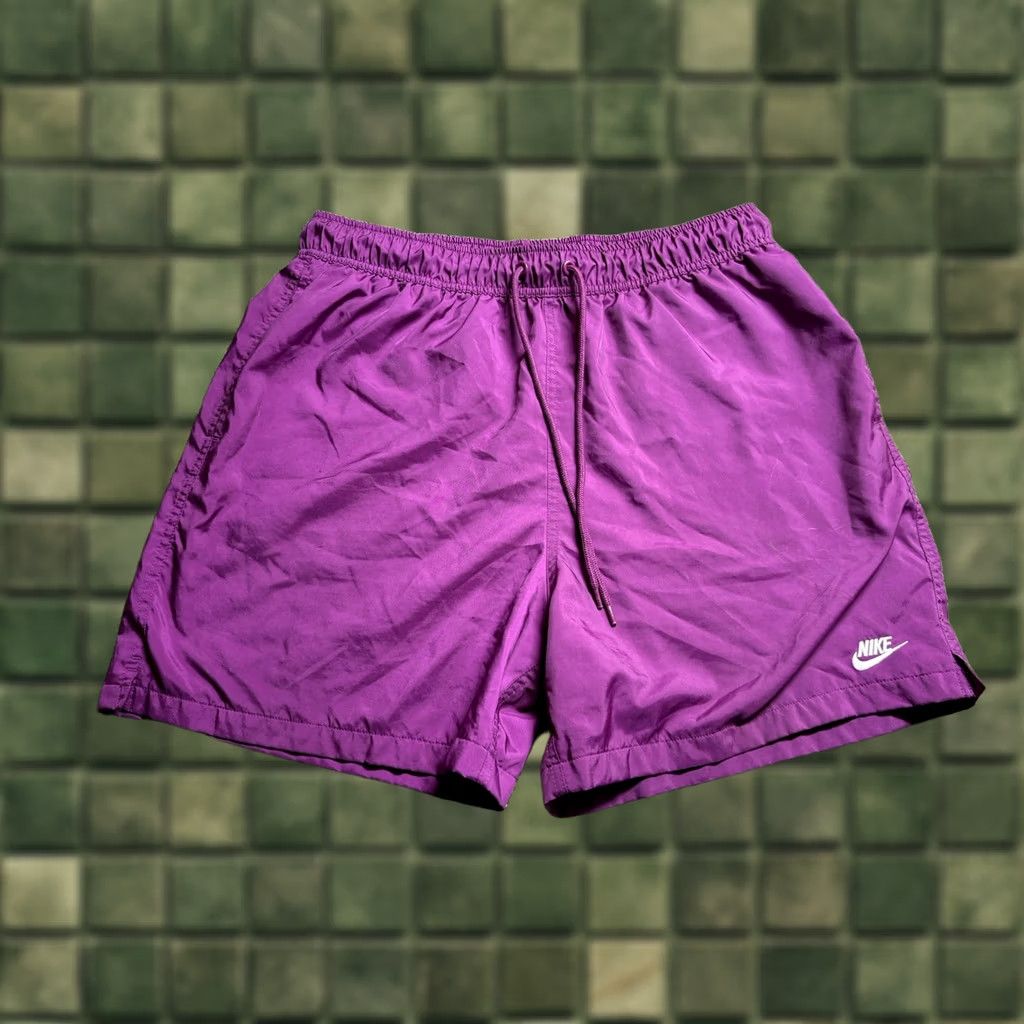 Nike Nike Sportswear Woven Flow Shorts Mens Large Purple FN3307 Size US 33 - 1 Thumbnail