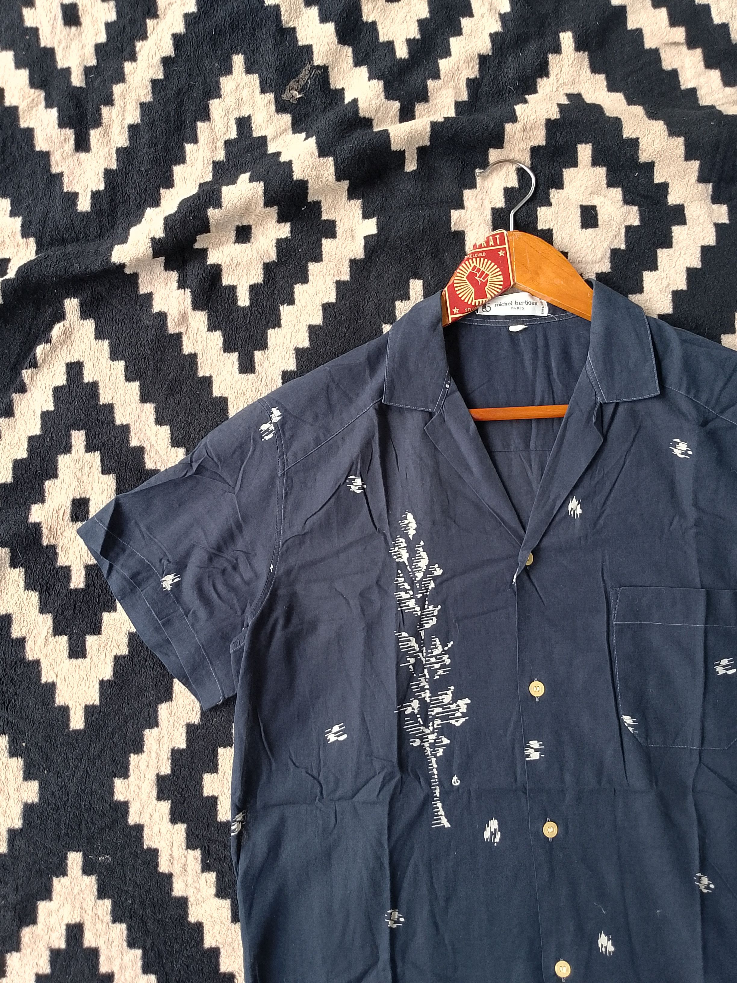Vintage Michel Bertioux Circa 80s ​90s France Cuban Collar Shirt Size US M / EU 48-50 / 2 - 4 Thumbnail