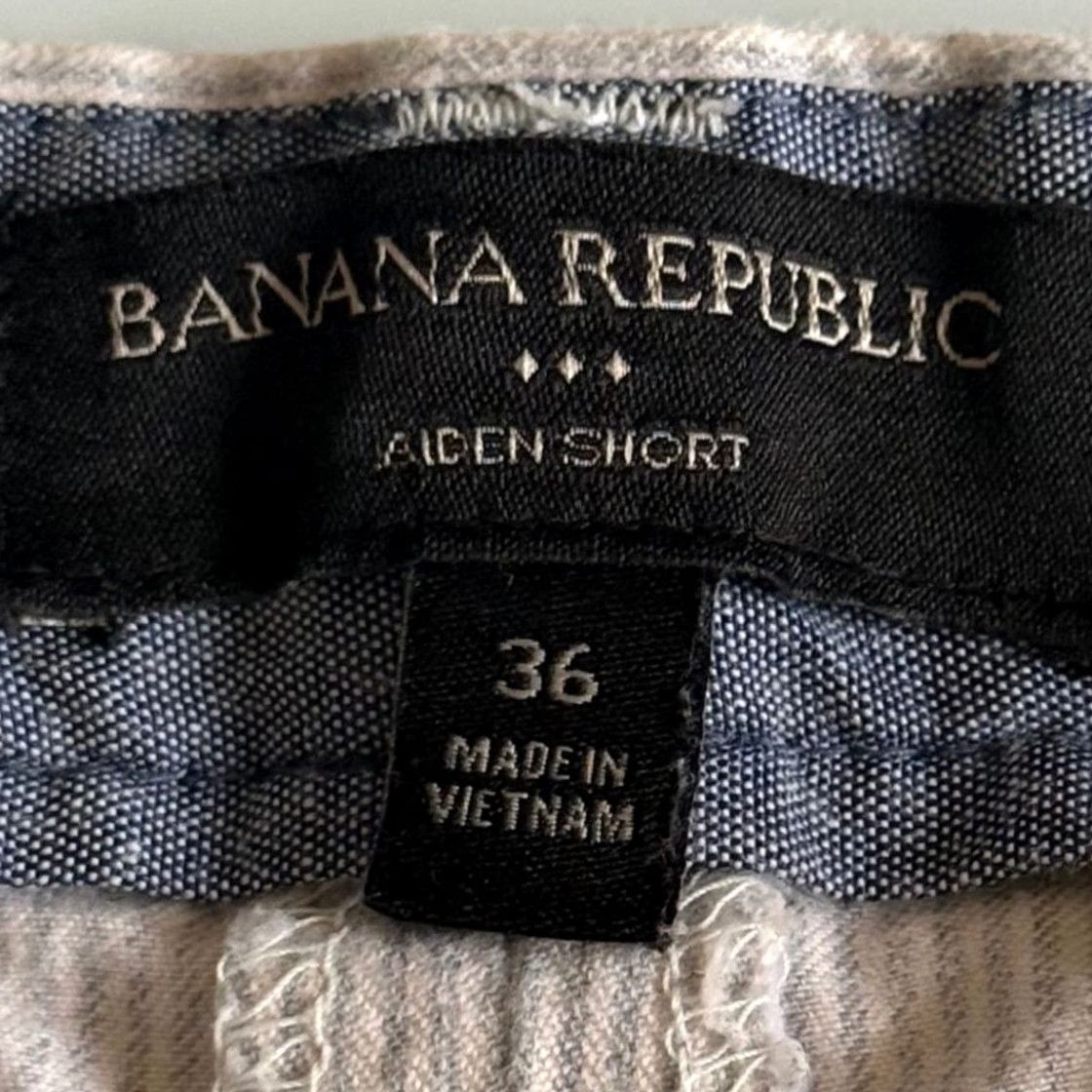 Banana Republic Banana Republic Aiden Short Mens 36 Chino Flat Front Beige Seersucker Stripe 9in Inseam Lightweight Breathable Casual Summer 90s Size US 36 / EU 52 - 3 Thumbnail