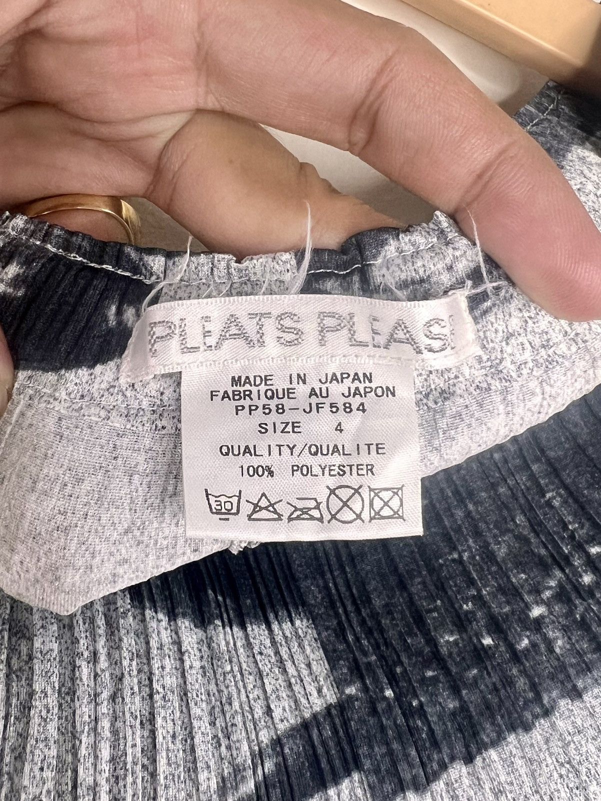 Pleats Please Issey Miyake RARE PLEATS PLEASE KITCHEN TOOL PANT Size 30" / US 8 / IT 44 - 4 Thumbnail