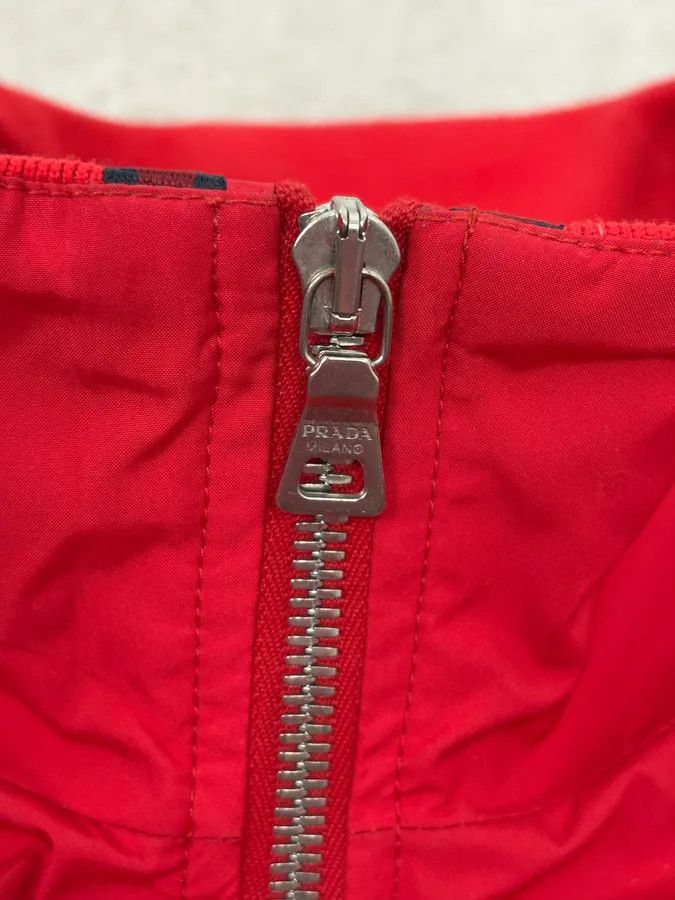 Prada 2000s Prada Red Nylon Linea Rossa Light Jacket Size US M / EU 48-50 / 2 - 9 Thumbnail