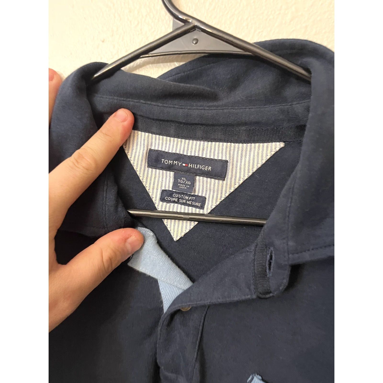 Tommy Hilfiger TOMMY HILFIGER Men's Custom Fit Long Sleeve Polo Shirt XL Navy Blue Solid 100% Cotton Size US XL / EU 56 / 4 - 3 Thumbnail