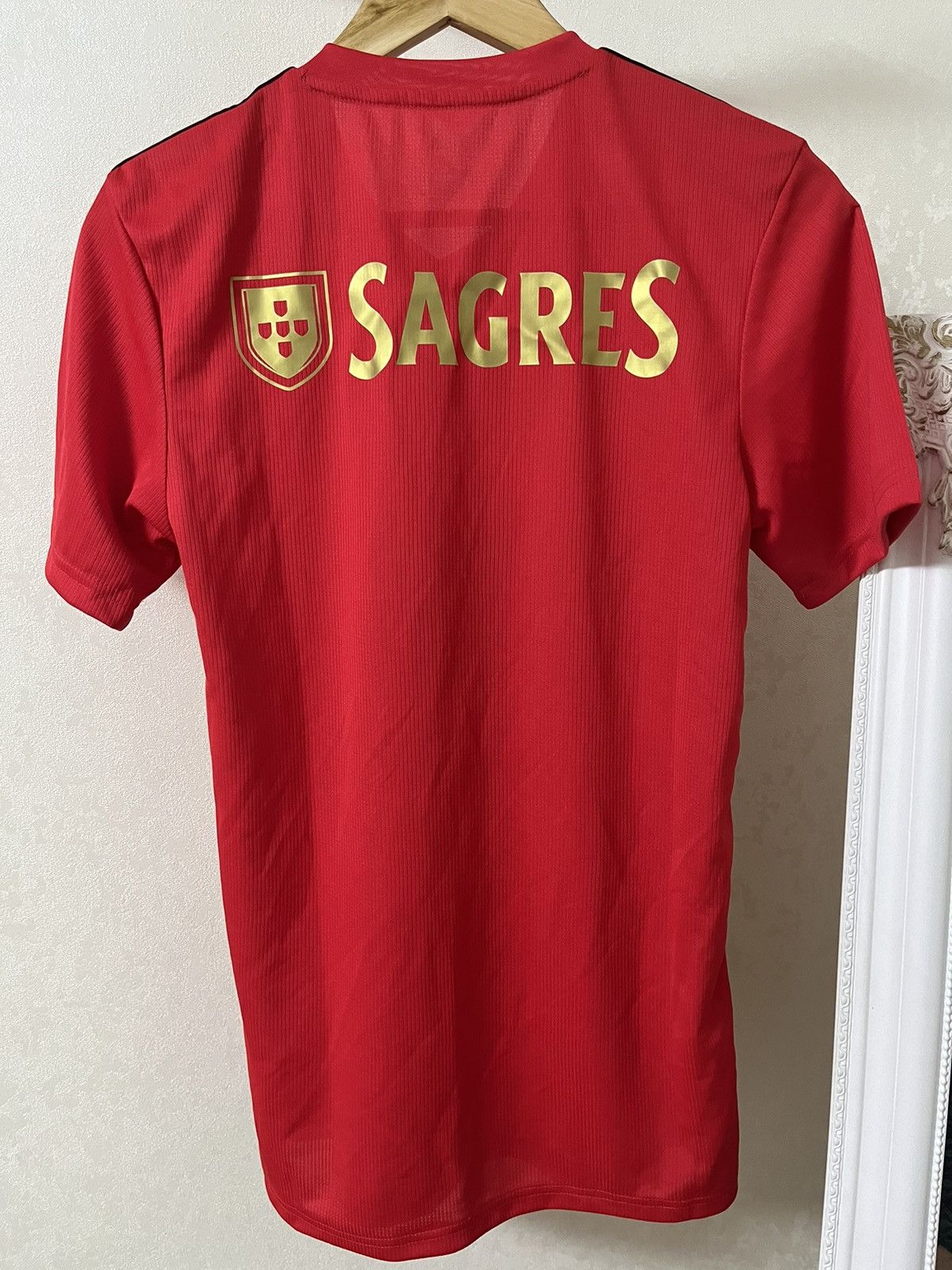 Adidas Adidas Benfica 19/20 Vintage Blokecore Jersey Size US XS / EU 42 / 0 - 2 Thumbnail