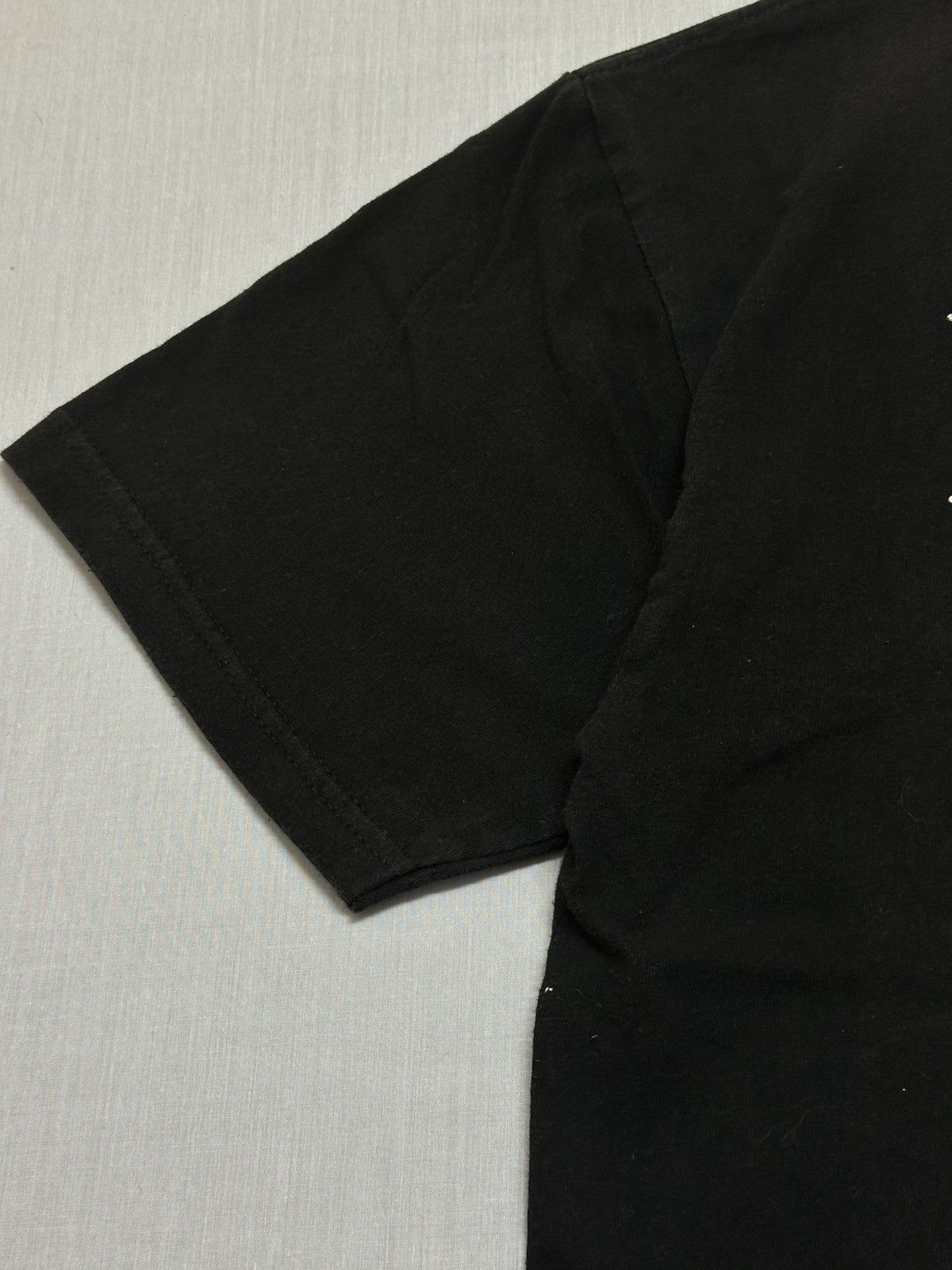 Vintage Vintage DMX "It's Dark and Hell Is Hot" rap t-shirt. Size US L / EU 52-54 / 3 - 4 Thumbnail