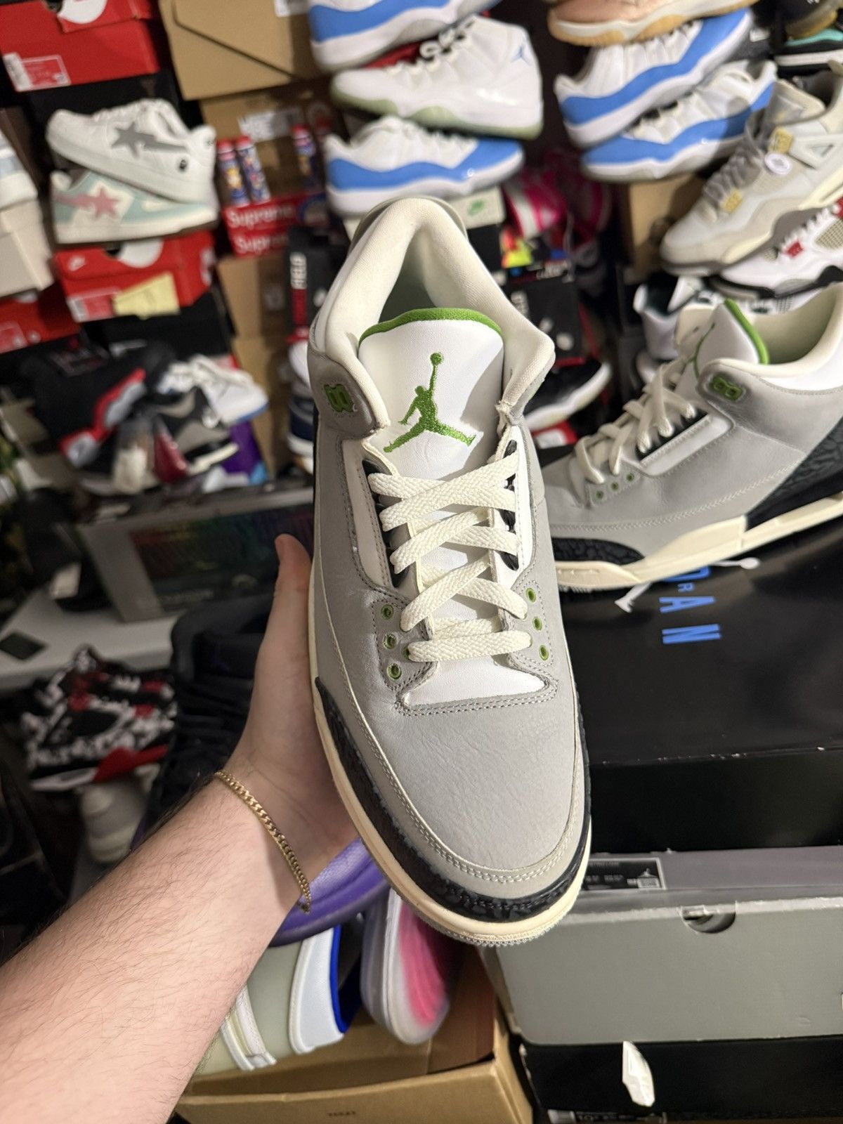 Jordan Brand Jordan retro 3 chlorophyll sz 10 Size US 10 / EU 43 - 2 Thumbnail