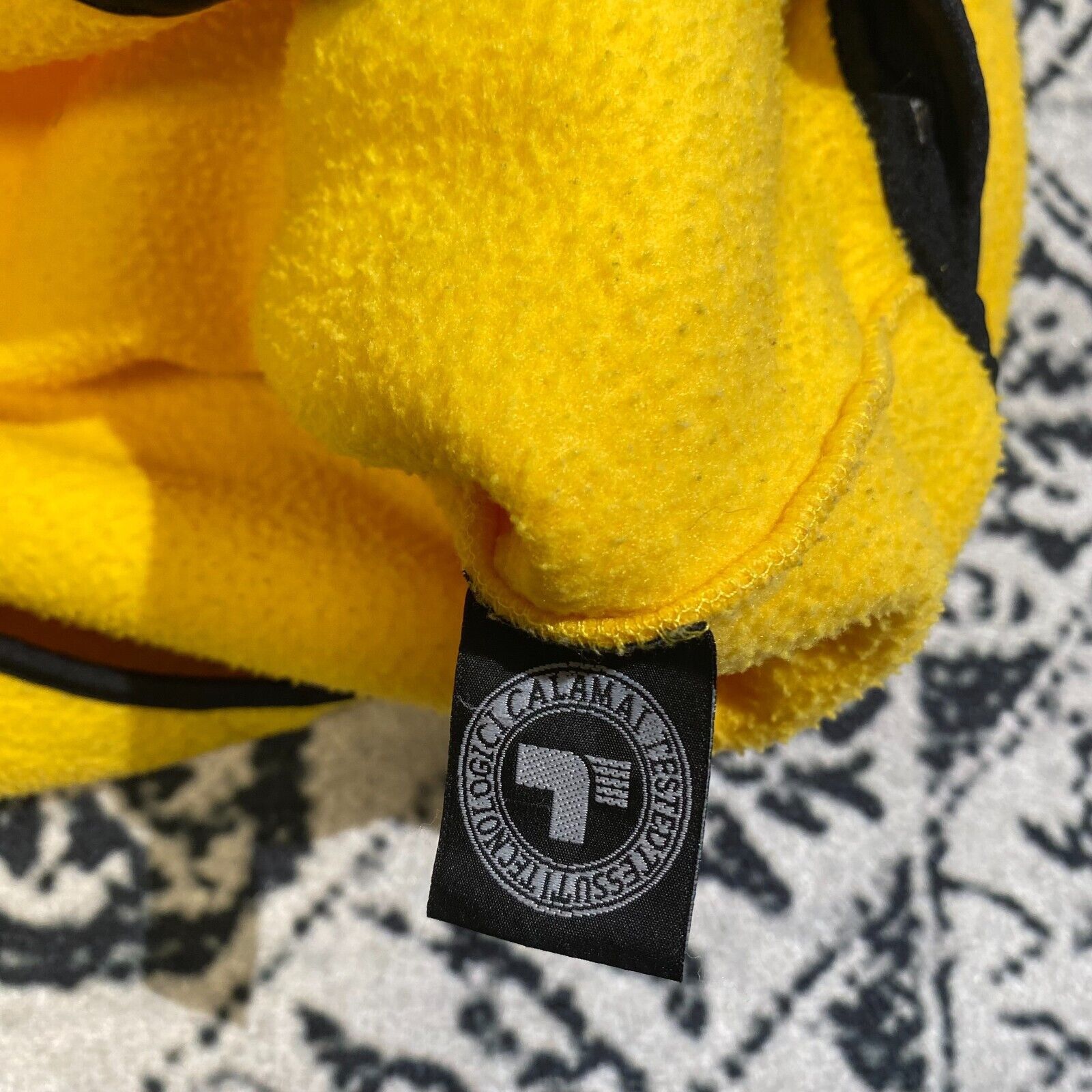 Peak Performance × Vintage Peak Performance Yellow Polyester Halfzip Fleece Size XS Size US XS / EU 42 / 0 - 9 Thumbnail