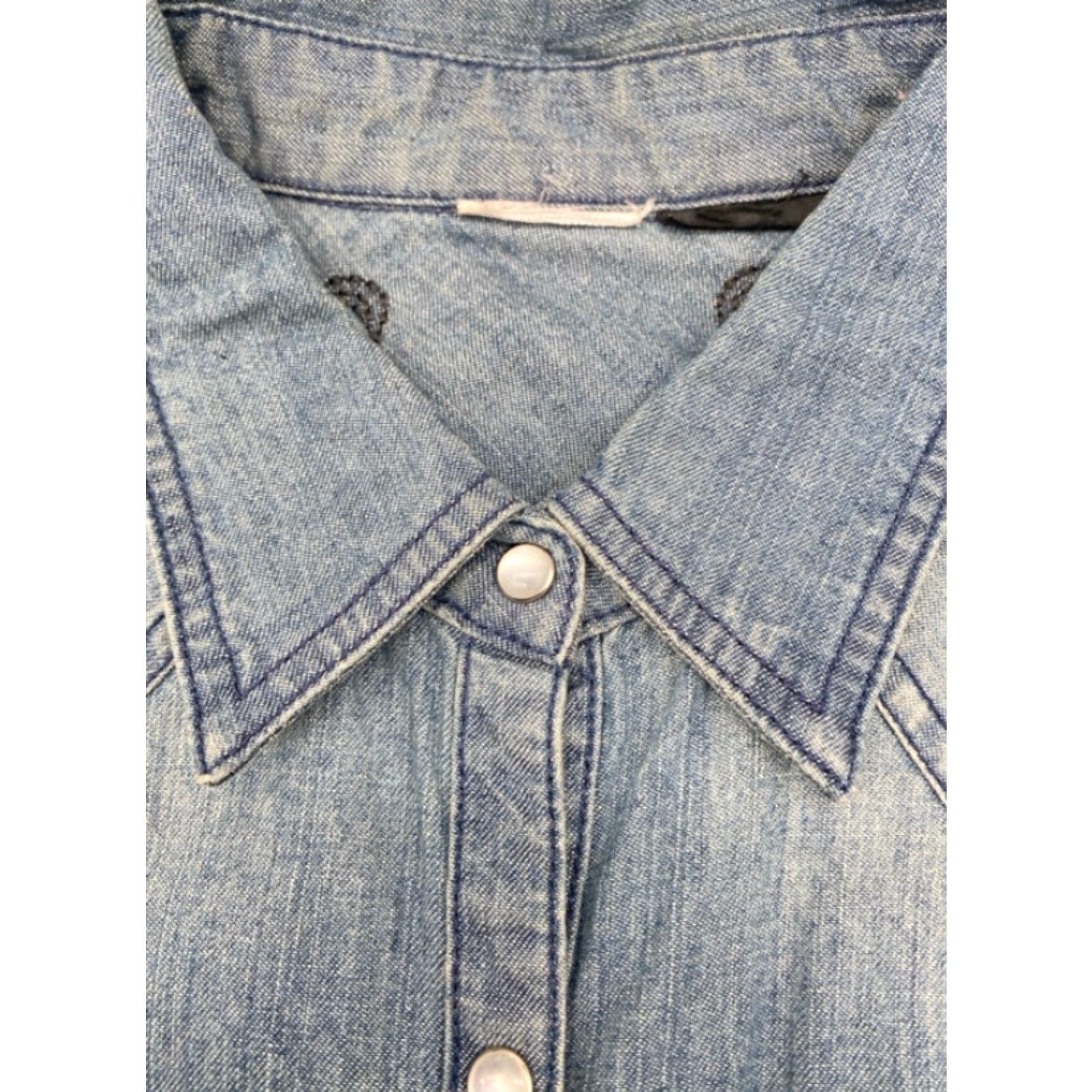 Harley Davidson VINTAGE Harley-Davidson Womens Large Long Sleeve Pearl Snap Blue Denim Embroidered Shirt Size L / US 10 / IT 46 - 6 Thumbnail