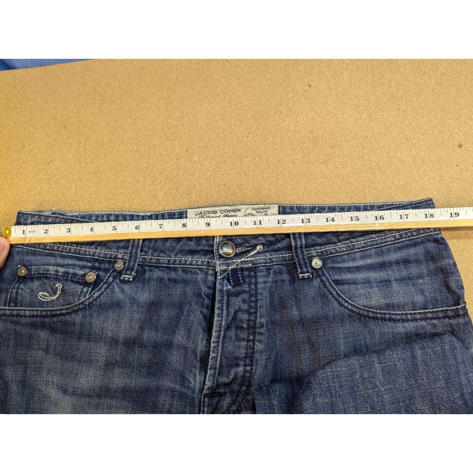 Jacob Cohen Jacob Cohen Mens Type 620 Blue Jeans W37 L29 Denim Buttony Fly Dark Wash Jeans Mens Regular Size 37 Blue Size US 37 - 6 Thumbnail
