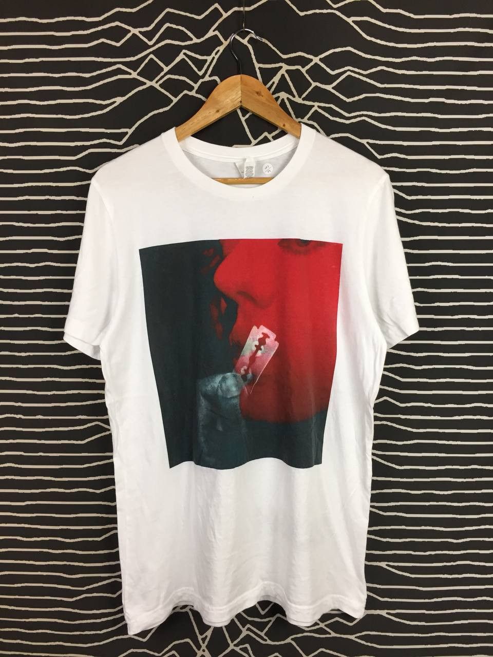 Band Tees Bush Post-Grunge Band Girls You In Control Not The Gov Tee Size US L / EU 52-54 / 3 - 1 Thumbnail
