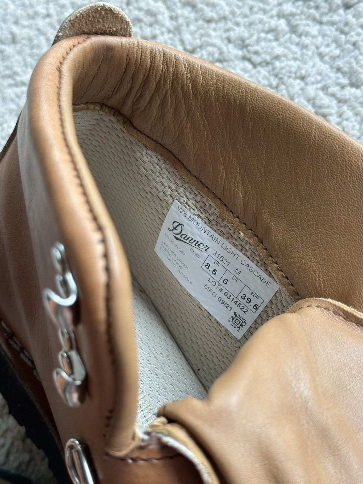 Danner Womens Danner Mountain Light Size US 8.5 / IT 38.5 - 4 Thumbnail
