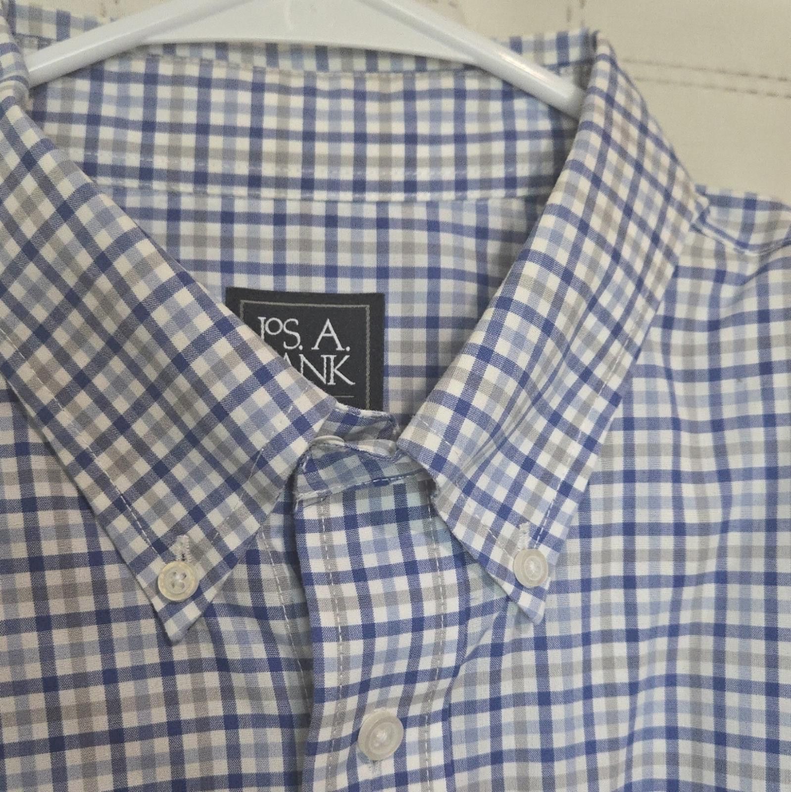Jos. A. Bank JoS.A.Bank Traveler Tailored Fit Shirt Size 42R - 2 Thumbnail