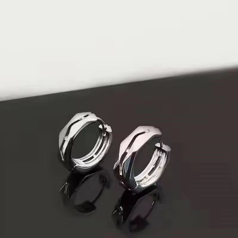 Jewelry 10 mm Small Hoop Earrings for Men Women Streetwear Size ONE SIZE - 3 Thumbnail