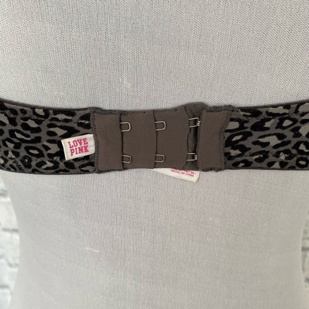 Pink Pink Victoria’s Secret women 34D underwire push up bra w/adj Size ONE SIZE - 5 Thumbnail