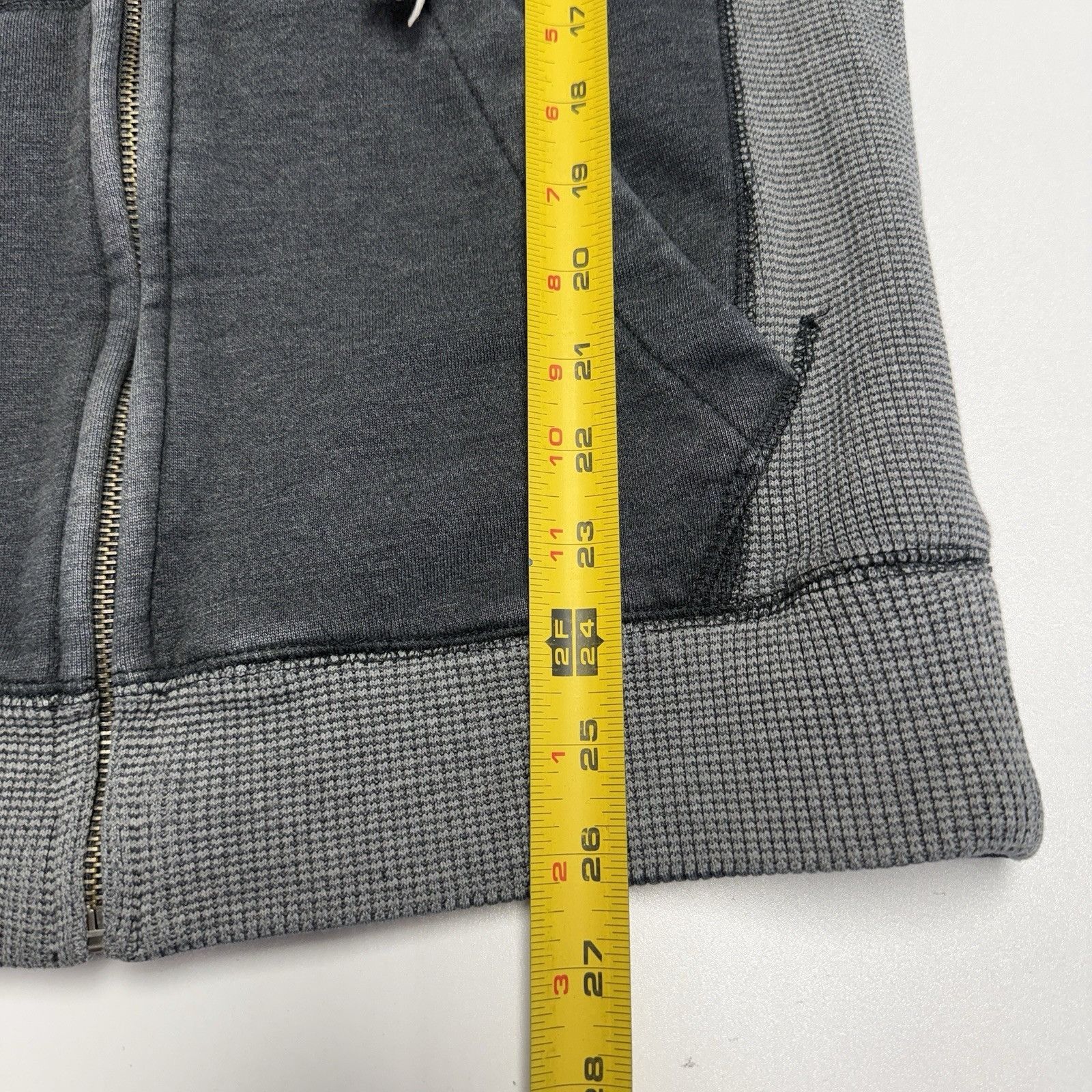 Vintage Vintage Roxy Hoodie Sweatshirt Womens Medium Gray Zip Surf S Size M / US 6-8 / IT 42-44 - 9 Thumbnail