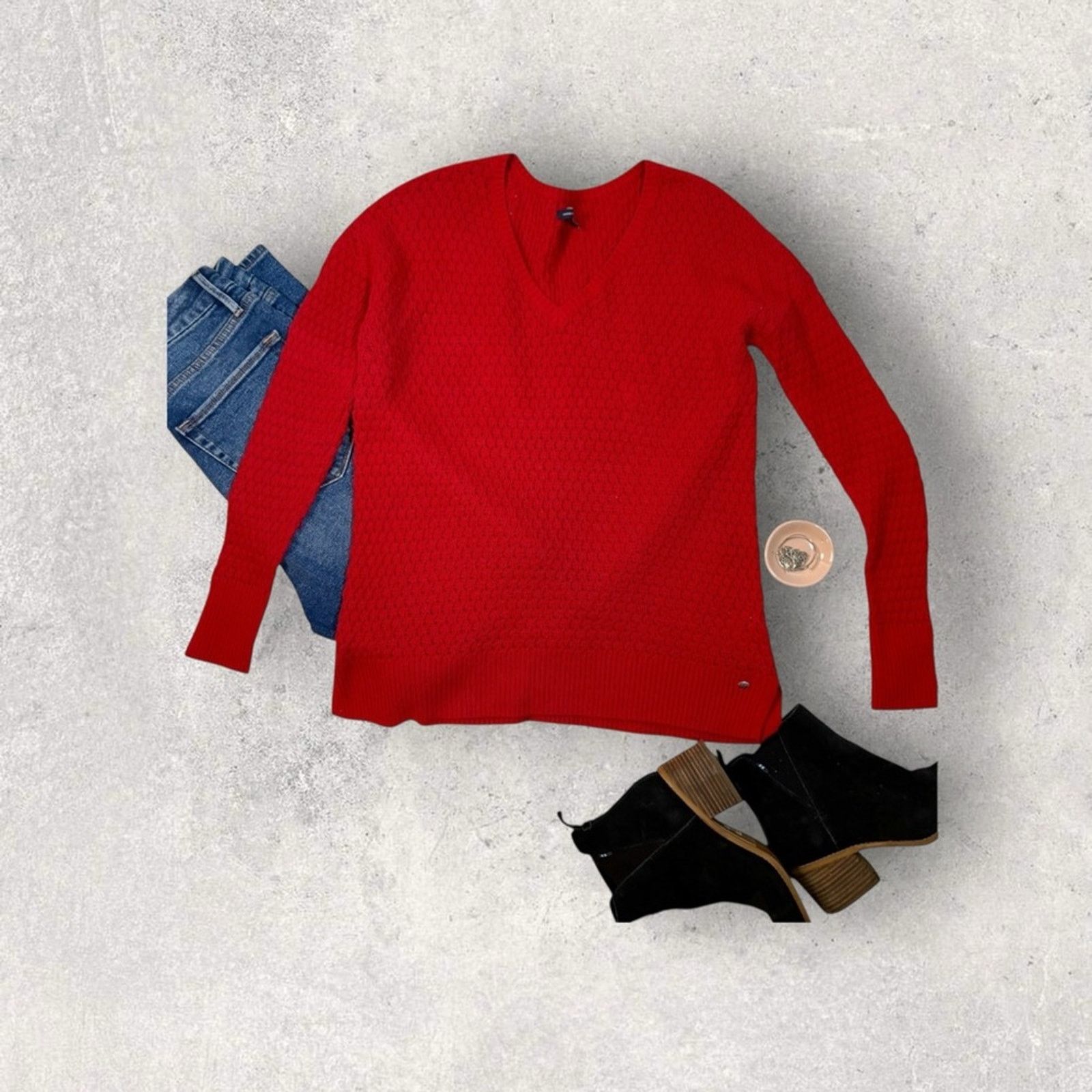 American Eagle Outfitters American Eagle Outfitters Texture Red V-Neck Women's Sweater Size M / US 6-8 / IT 42-44 - 3 Thumbnail