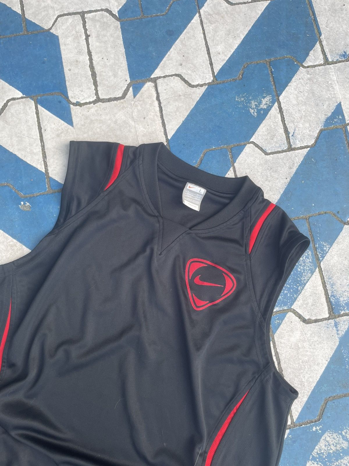 Nike Nike Vinatge 90’s sleveless sportswear top tiempo Size US XL / EU 56 / 4 - 3 Thumbnail