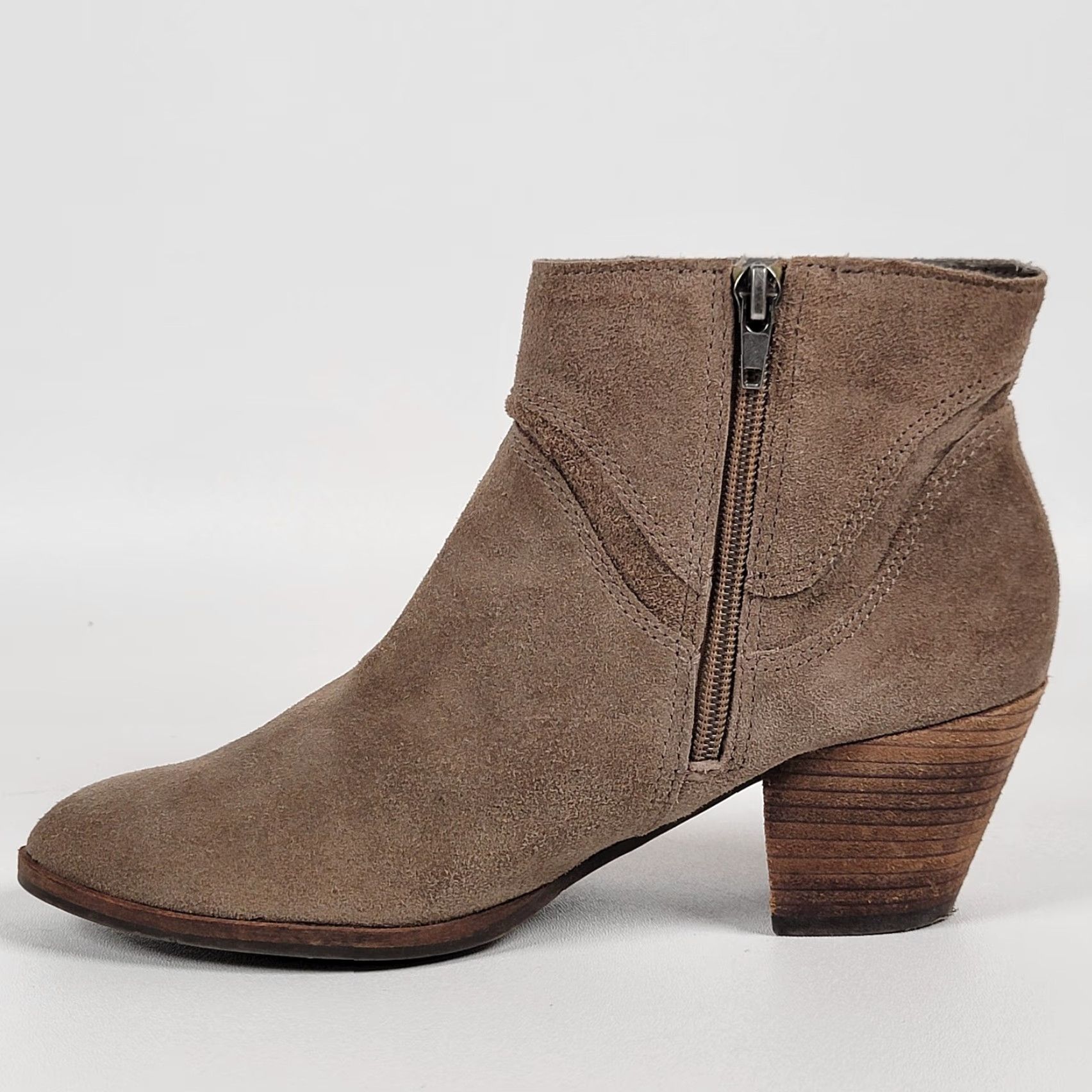 Dolce Vita DV by Dolce Vita Booties Women's 7.5 Taupe Brown Suede Zip Ankle Boots Bootie Women's 7.5 Taupe Brown Suede Zip Ankle Boots Size US 8 / IT 38 - 5 Thumbnail