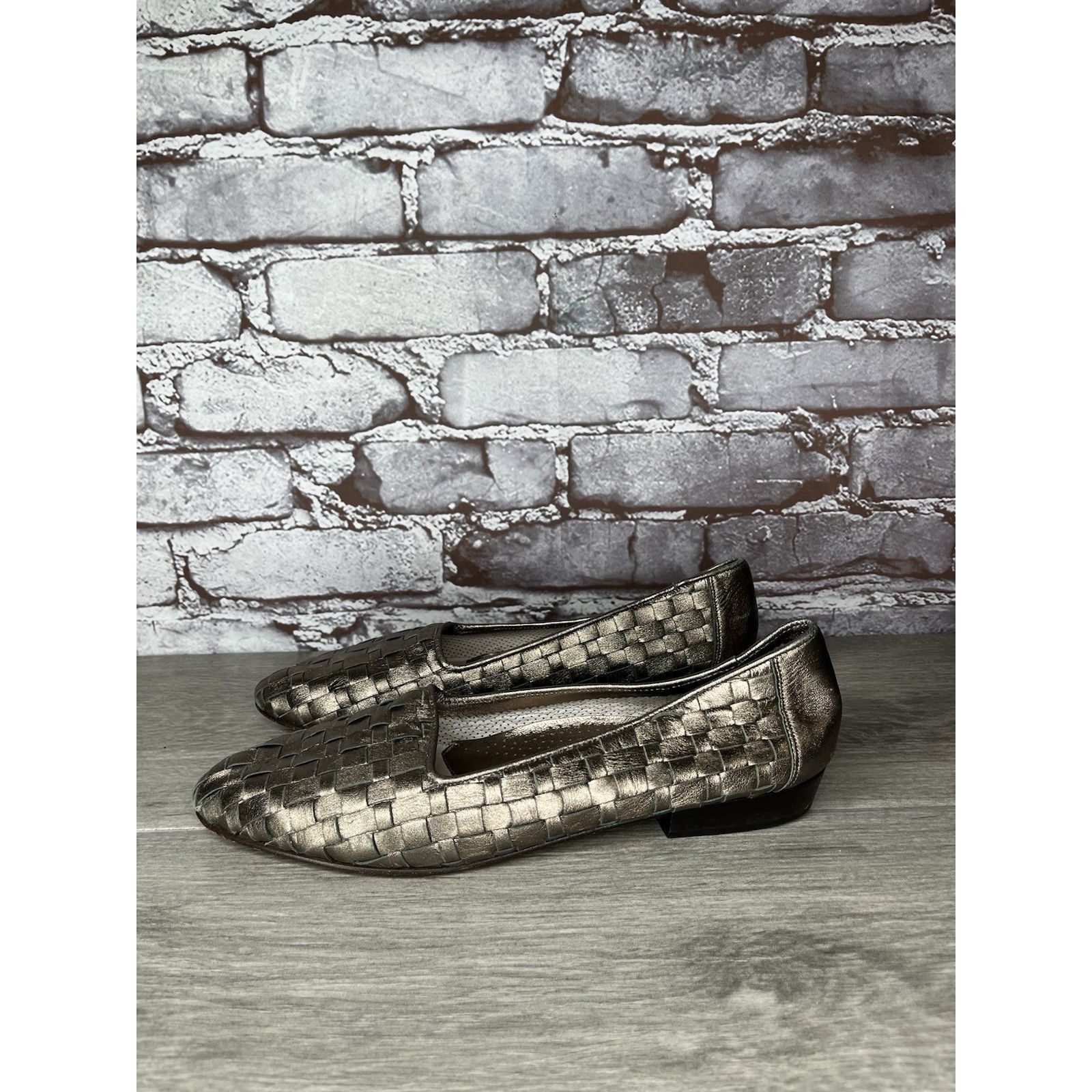 Santoni Rangoni Firenze Pewter Silver Leather Woven Weaves Flats Wom Size US 8.5 / IT 38.5 - 2 Thumbnail