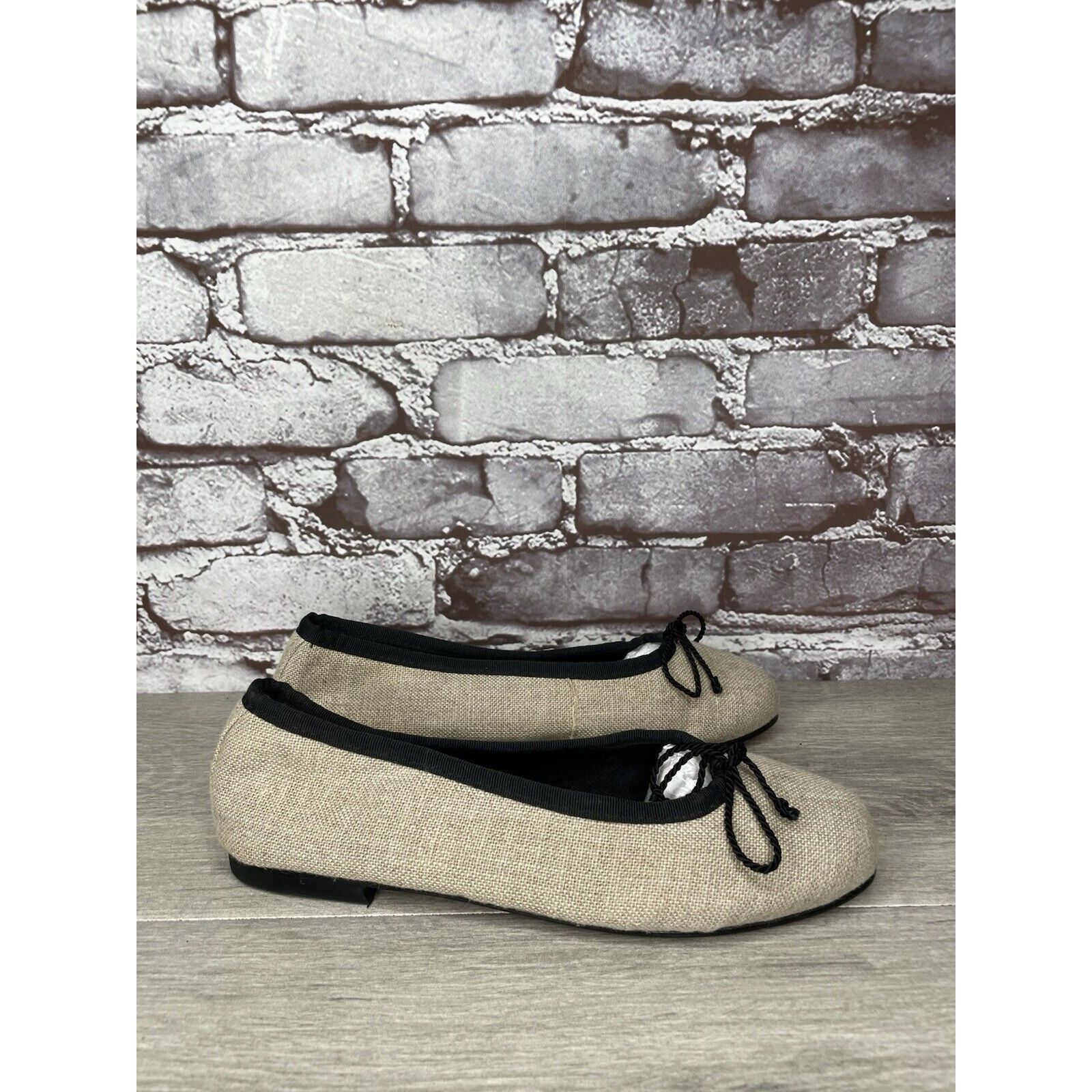 Other Kokua Tan Canvas Fabric Black Bow Casual Ballet Flats Shoes Size US 6.5 / IT 36.5 - 3 Thumbnail