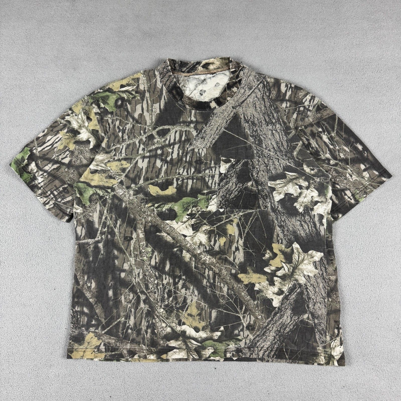 Realtree VTG Camo Pocket T-Shirt Distressed Boxy Realtree Mossy Oak Size US XL / EU 56 / 4 - 1 Thumbnail