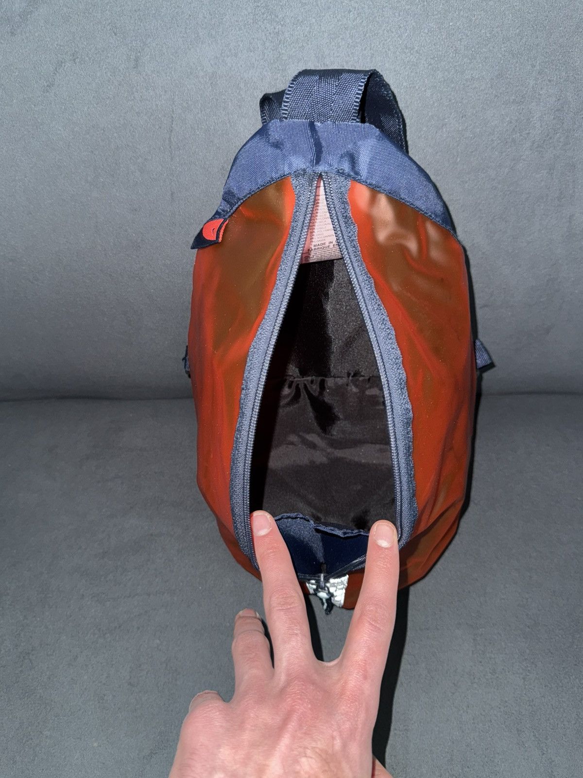 Nike RareVintage Nike 2001 Transluscent Poly Vinyl Mini Back Pack Size ONE SIZE - 6 Thumbnail