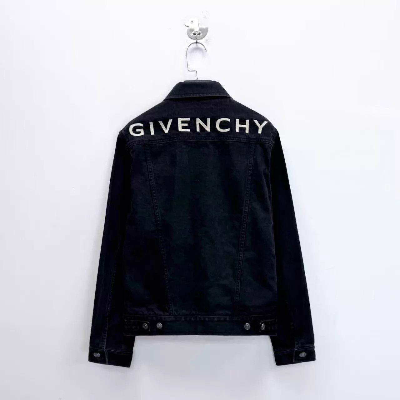 Givenchy Givenchy Black Washed Distressed Denim Logo Back Unisex S Size S / US 4 / IT 40 - 1 Thumbnail