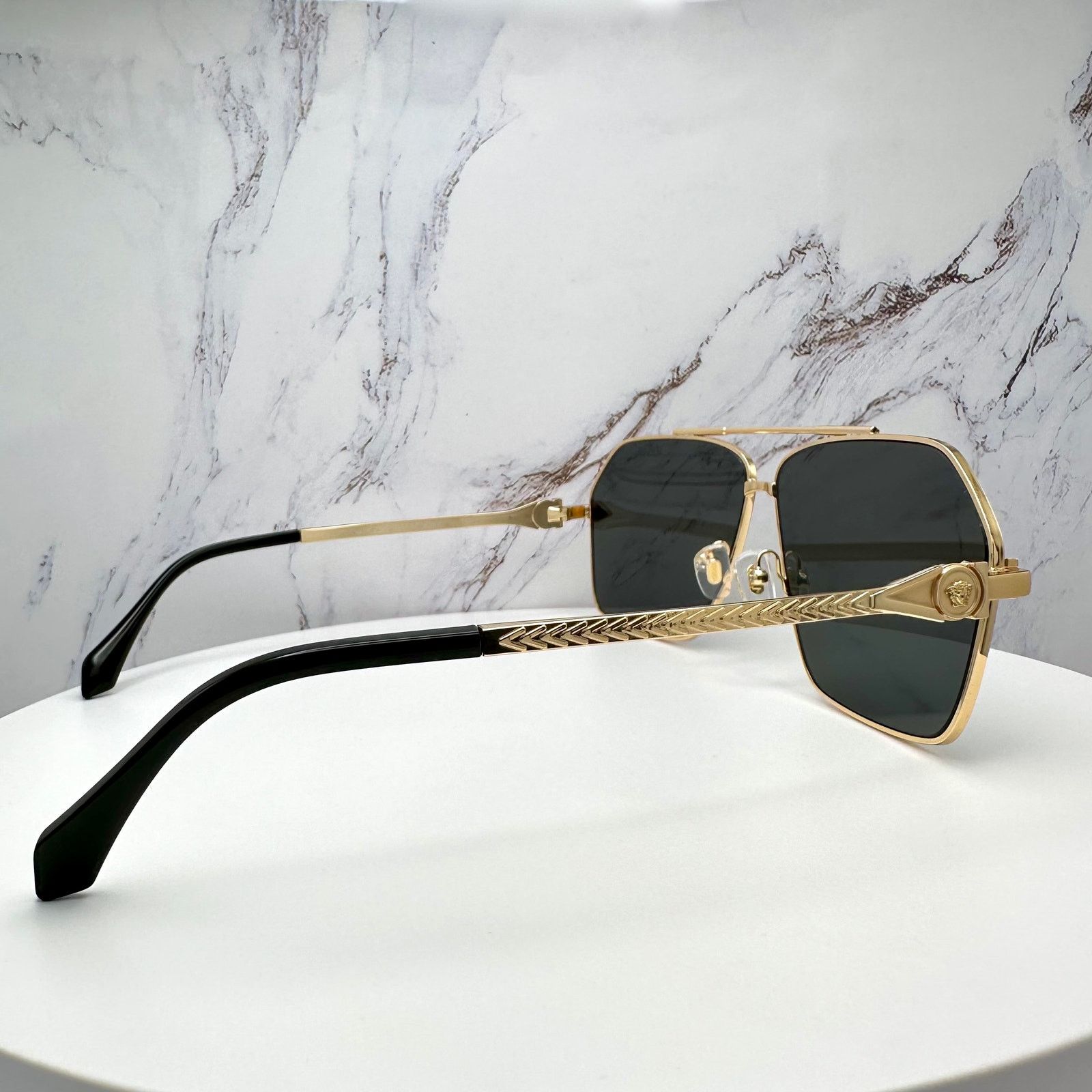 Versace New VERSACE Gold Metal Square Pilot Aviator Sunglasses Size ONE SIZE - 15 Thumbnail