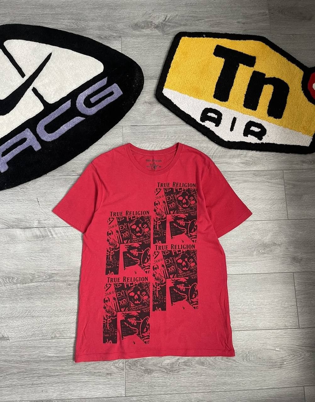 True Religion Vintage True Religion big logo tee 90's world tour Size US S / EU 44-46 / 1 - 2 Thumbnail