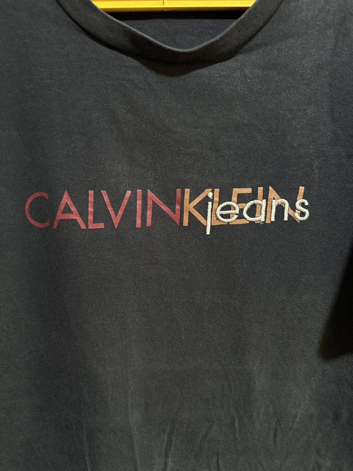 Calvin Klein × Vintage Vintage Calvin Klein Jeans Faded Tee Size US L / EU 52-54 / 3 - 2 Thumbnail