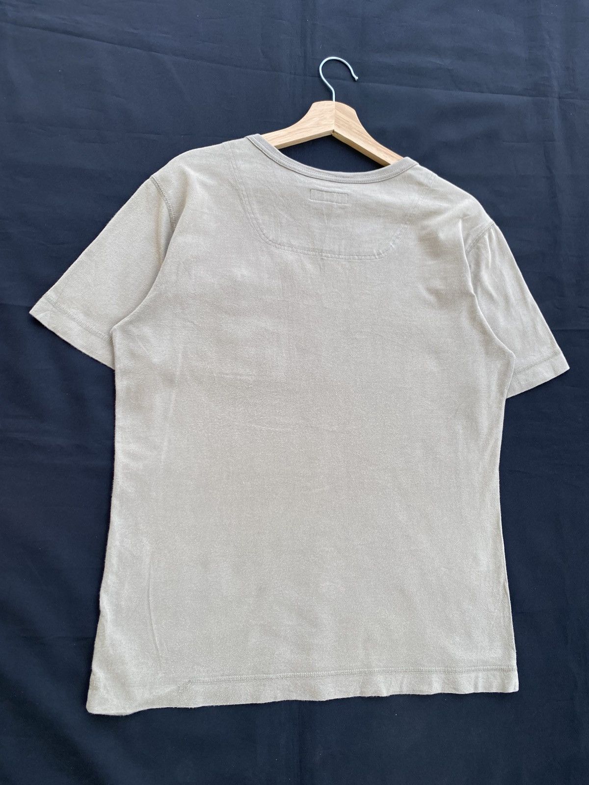 Burberry Rare Vintage Burberry Blue Label Tshirt Size US M / EU 48-50 / 2 - 16 Thumbnail