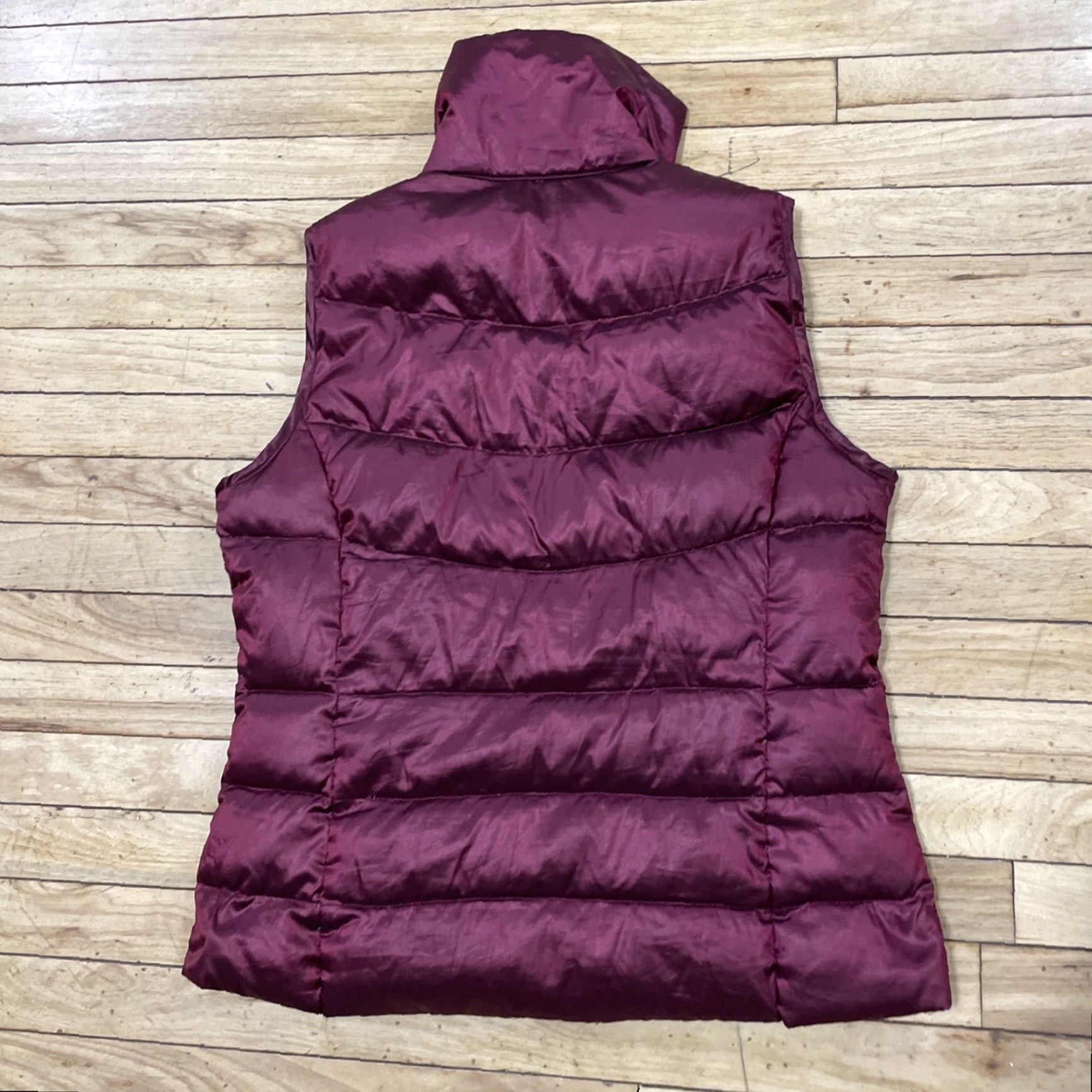 Liz Claiborne LIZ CLAIBORNE SPORT Down Puffer Vest Womens L Red Zip Snap Pockets Lightweight Casual Outdoor Holiday Runtime: Down Size L / US 10 / IT 46 - 2 Thumbnail
