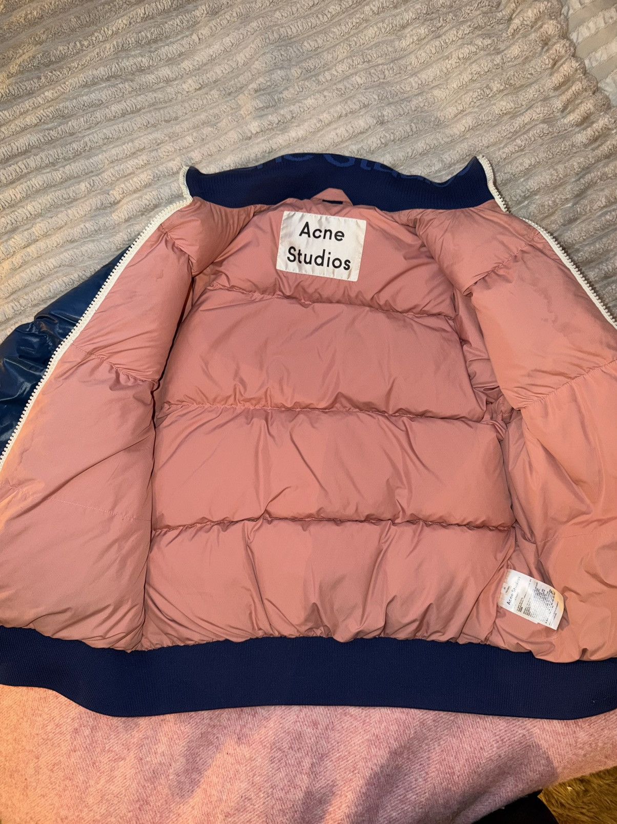 Acne Studios Acne Studios Navy Blue Down Puffer Jacket (Size 38) Size US M / EU 48-50 / 2 - 3 Thumbnail