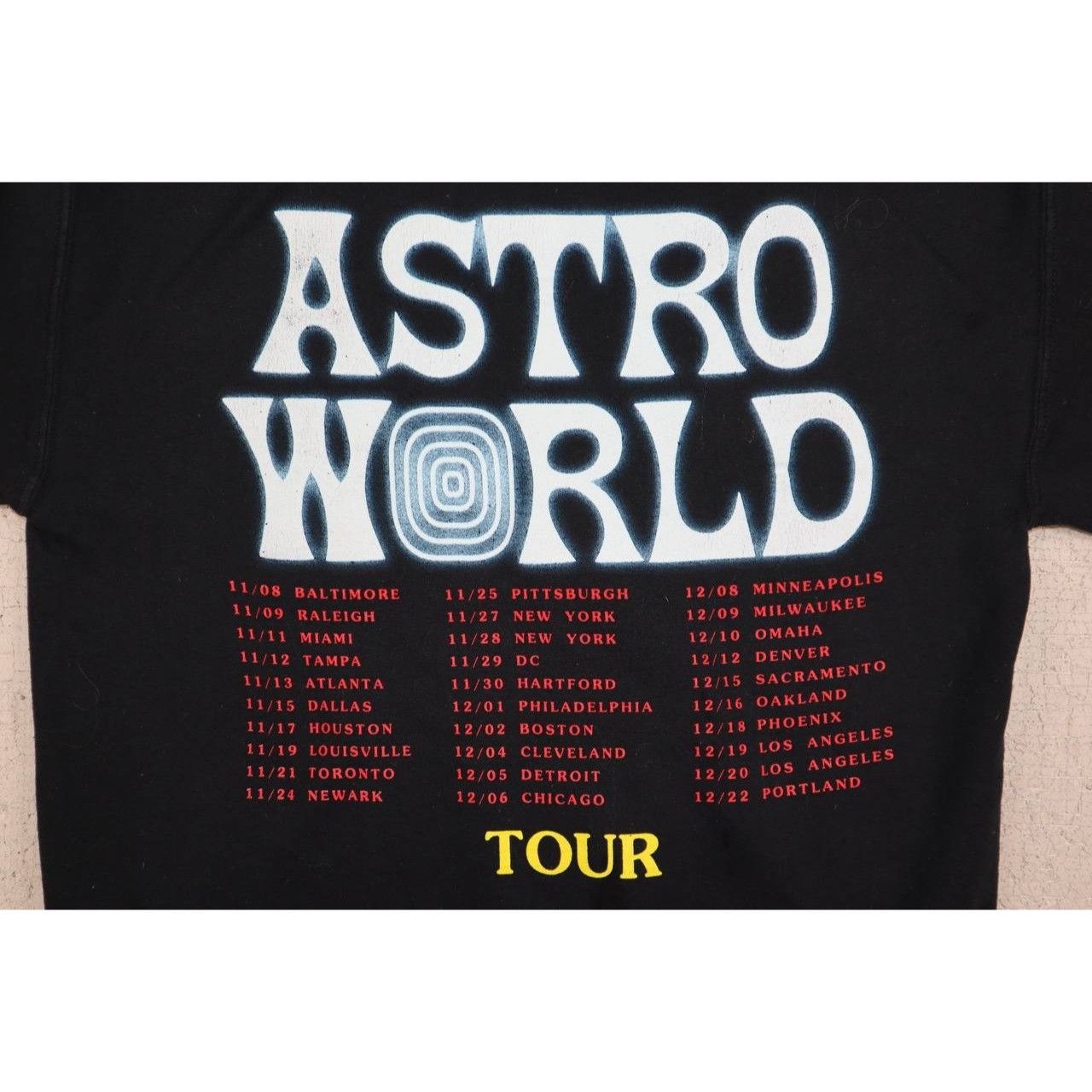 Vintage Travis Scott Astroworld Tour “Wish You Were Here” Hoodie Size US S / EU 44-46 / 1 - 4 Thumbnail