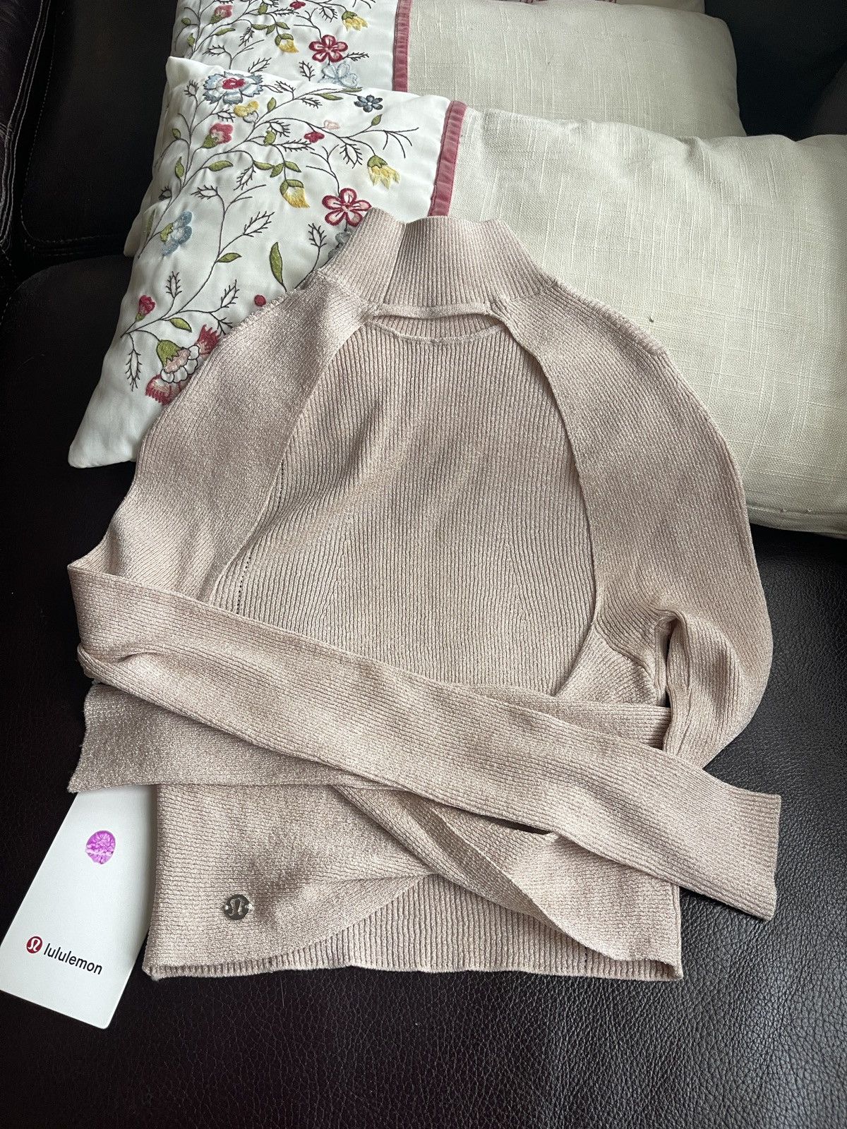 Lululemon Lululemon Glitter Knit Twist-Back Long-Sleeve Shirt Studio Size XS / US 0-2 / IT 36-38 - 10 Thumbnail