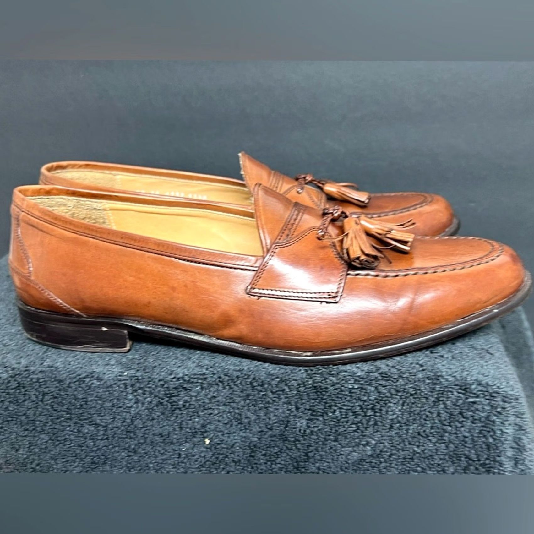 Johnston & Murphy Item Specifications: Brand: Adidas Size US 12 / EU 45 - 3 Thumbnail
