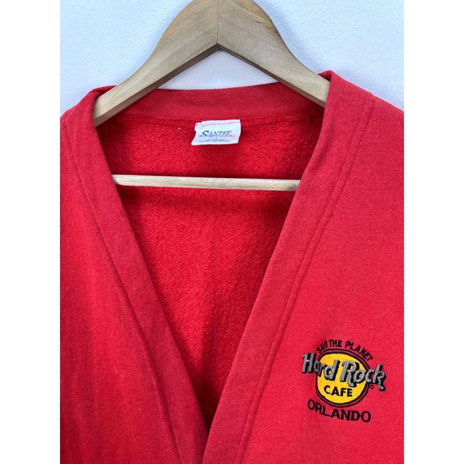 Vintage VINTAGE Hard Rock Cafe Save the Planet Orlando Red Cardigan Sweater Size L Size US L / EU 52-54 / 3 - 3 Thumbnail