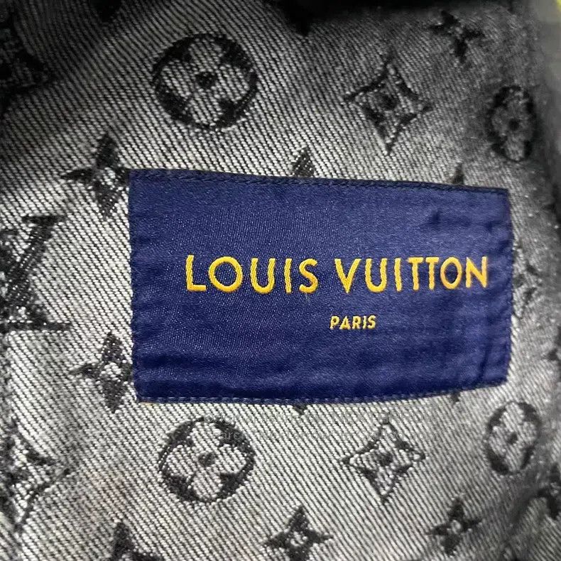 Louis Vuitton Louis Vuitton Black checkerboard single-breasted casual lo Size US S / EU 44-46 / 1 - 2 Thumbnail