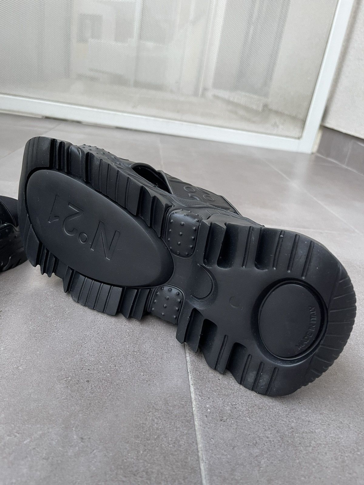 N21 !DS! SS23 N21 Billy Platform Black Slides Size US 9 / EU 42 - 19 Thumbnail