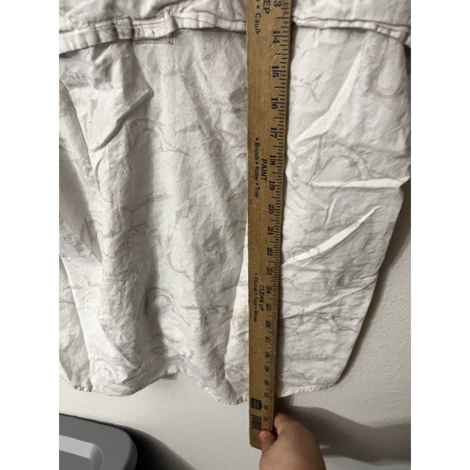Vintage VINTAGE Cabela's Shirt Mens L White Fish Print Short Sleeve Button-Up, Breathable, Pockets, Casual Outdoor Fishing Size US L / EU 52-54 / 3 - 4 Thumbnail
