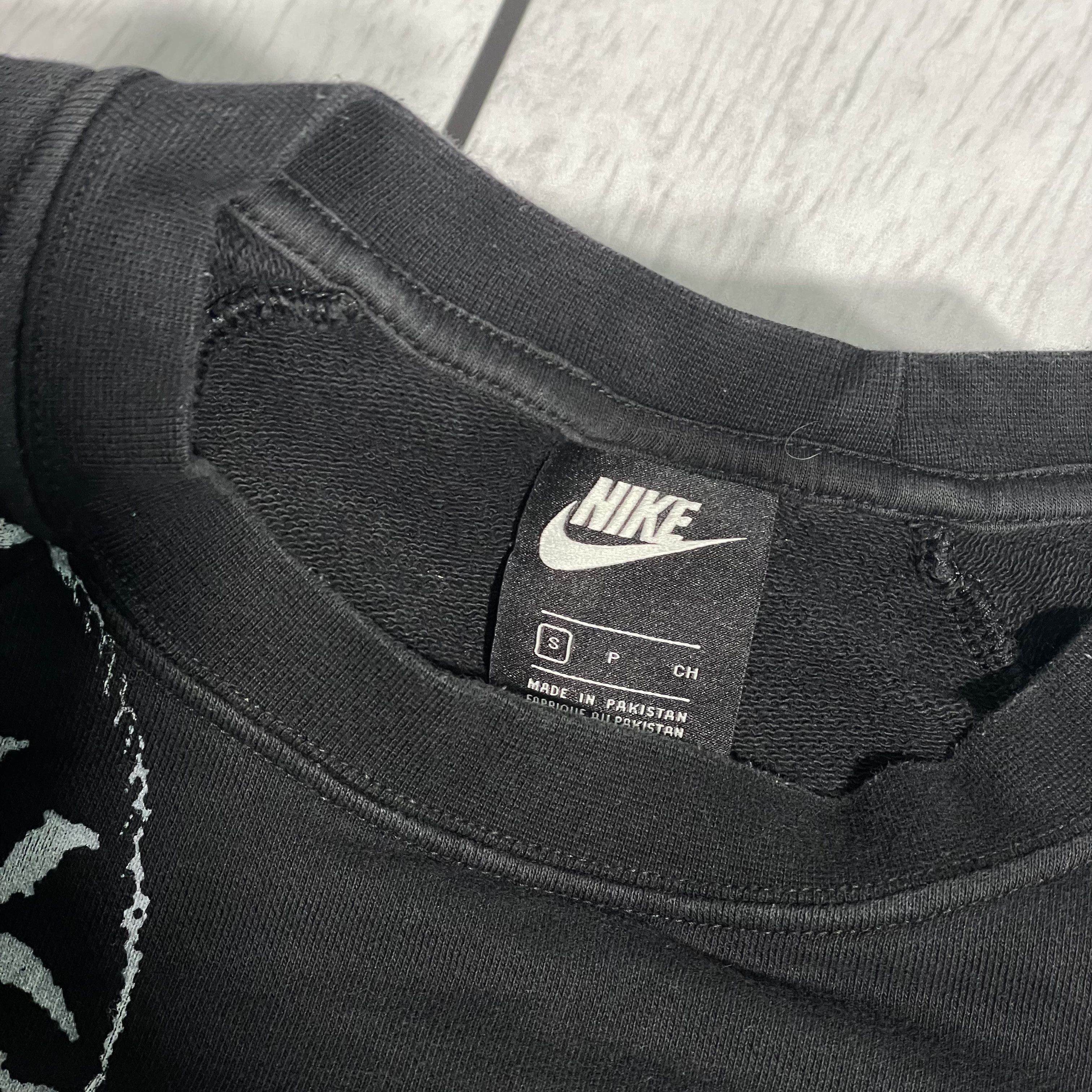 Nike Custom Nike Tiger Sweatshirt Black Crewneck opium Grunge Size US S / EU 44-46 / 1 - 5 Thumbnail