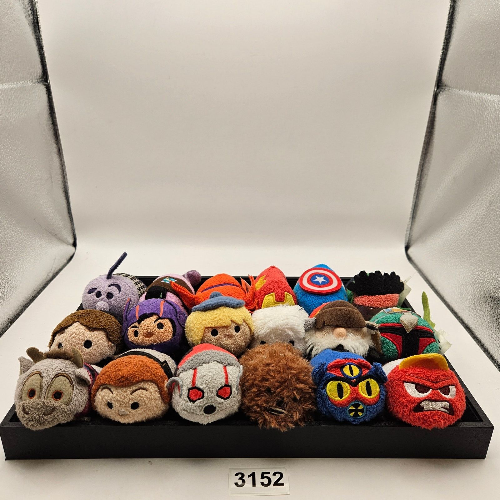Disney DISNEY MARVEL STAR WARS TSUM TSUM MINI PLUSH LOT OF 18 Size ONE SIZE - 1 Thumbnail