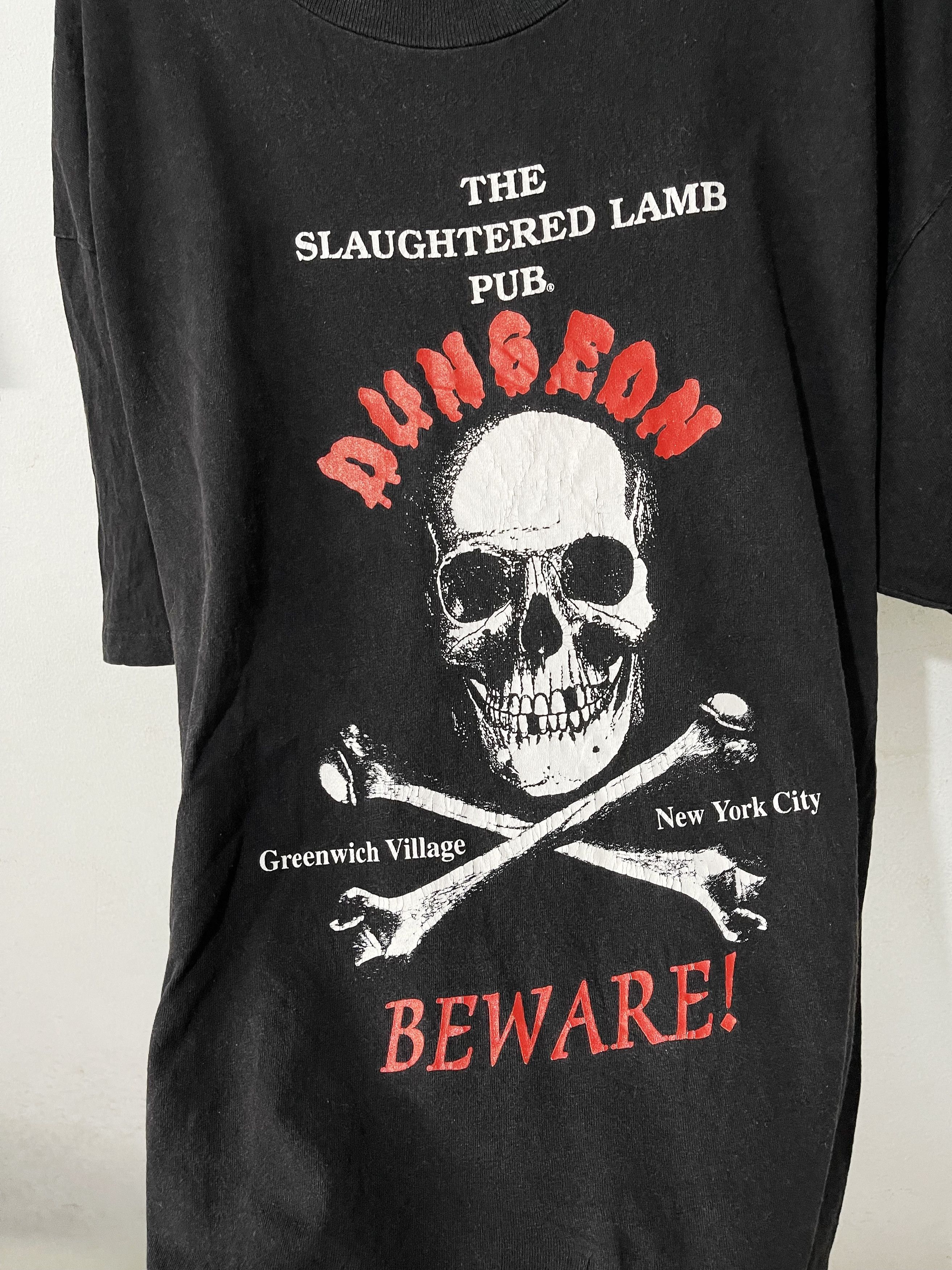 Vintage Vintage 90s The Slaughtered Lamb Pub Shirt Size US XL / EU 56 / 4 - 2 Thumbnail