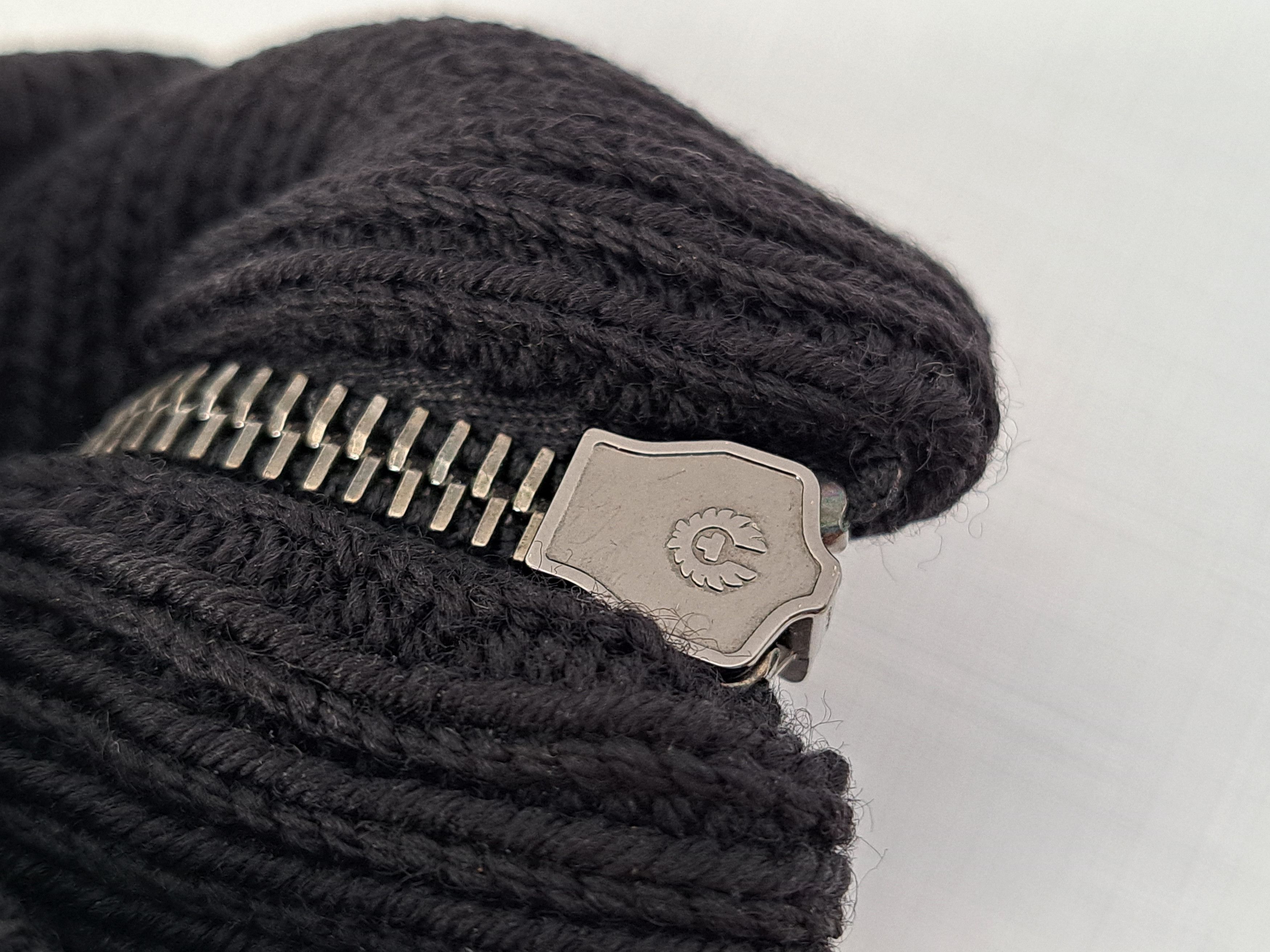 Belstaff BELSTAFF cropped wool sweater. Made in Italy Size XS / US 0-2 / IT 36-38 - 10 Thumbnail